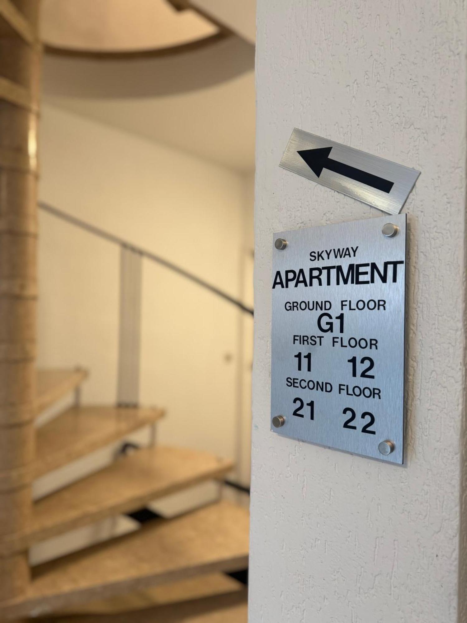 Skyway Airport Apartments 자벤템 외부 사진